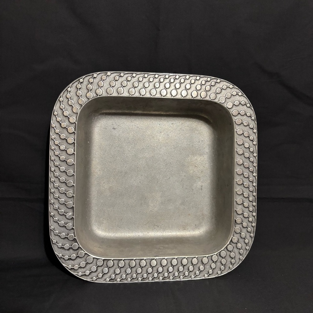 Wilton Armetale Decorative Square Metal Bowl in Pewter Tone Bubble String Design
